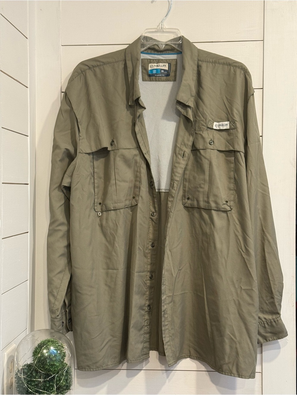 Magellan Moisture-Wicking Relaxed Fit Shirt 🐠